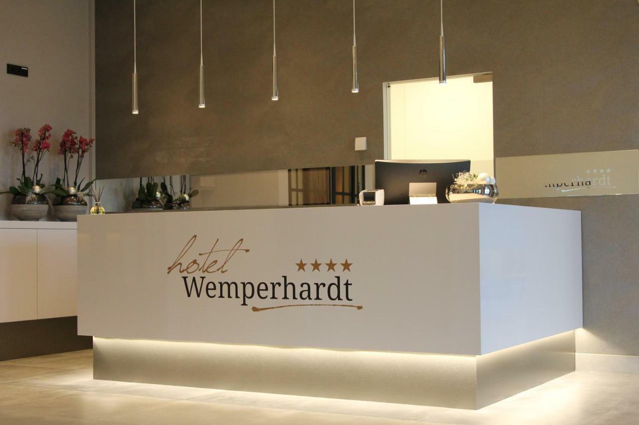 Hotel Wemperhardt Zewnętrze zdjęcie